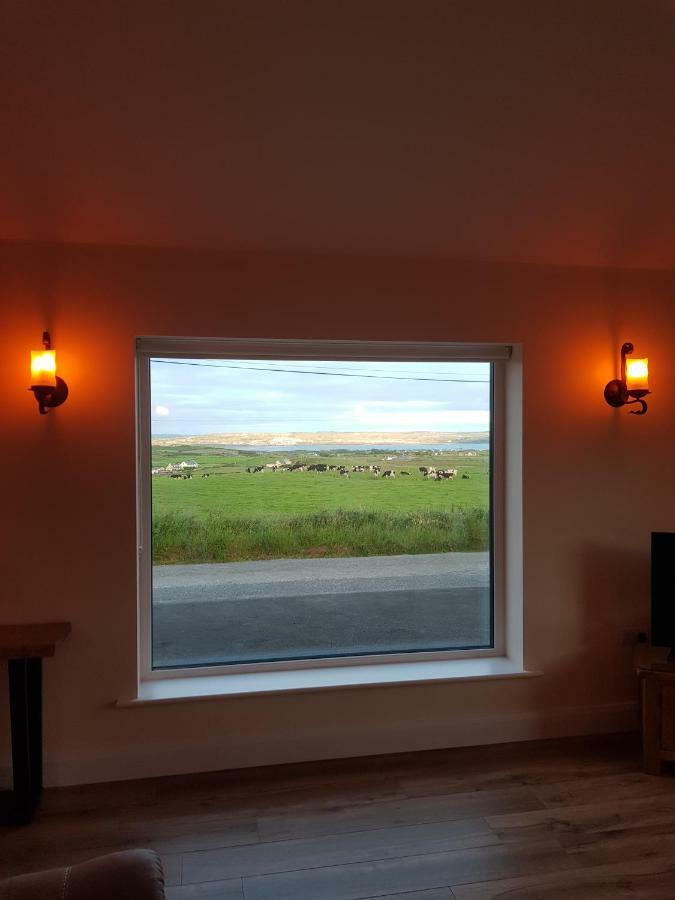 Conway'S Cottage With Sea View Nestling By Cliffs-Of-Moher Лисканор Екстериор снимка